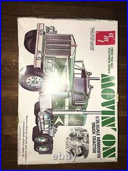 Vtg AMT Movin' On Kenworth Truck Tractor 1/25 Scale Plastic Model Kit 1970s