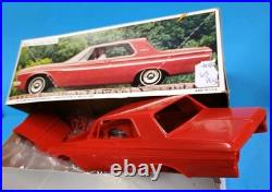 Vtg Johan 1963 Plymouth Fury 1/25 Model Molded in Red