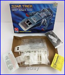 Vtg Lot of 3 Monogram SeaQuest Stinger + AMT Star Trek DS9 Rio Grande Model Kits