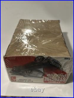 Vtg UH AMT 1972 GMC Stepside Pickup modek kit hobby kit #T-409 Sealed! Nos